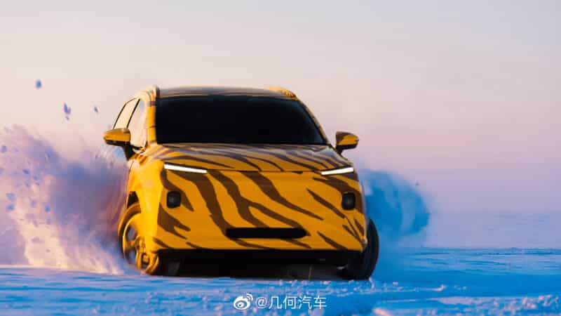 Geometry E — новый компактный китайский электрокроссовер