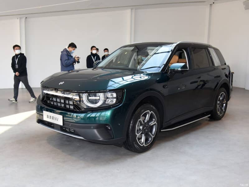 В Китае представлены характеристики внедорожника Niutron NV с огромным багажником на 800 литров