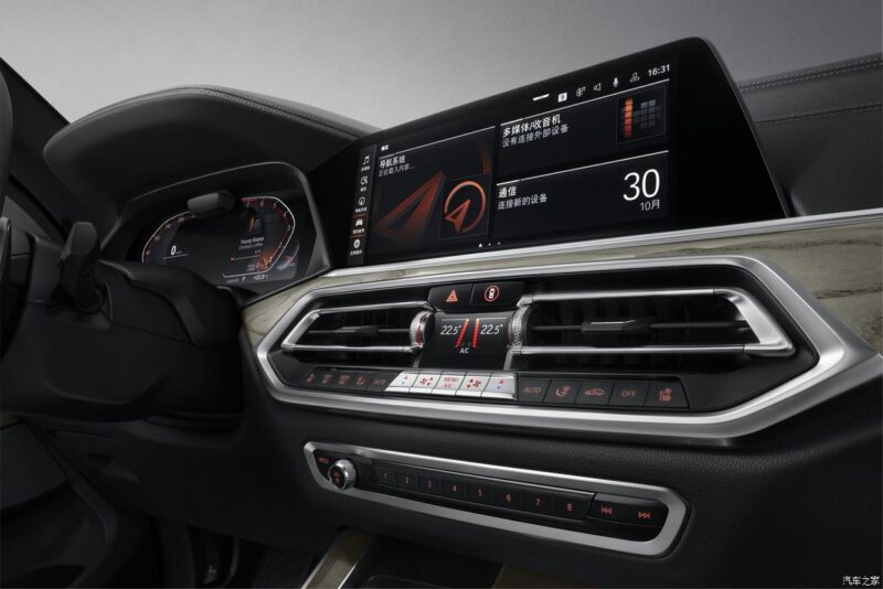 Опубликованы официальные изображения BMW X5 L для Китая