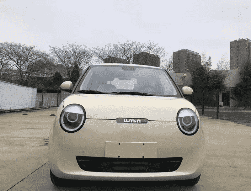 В Китае шпионили за новым компактным электромобилем Changan