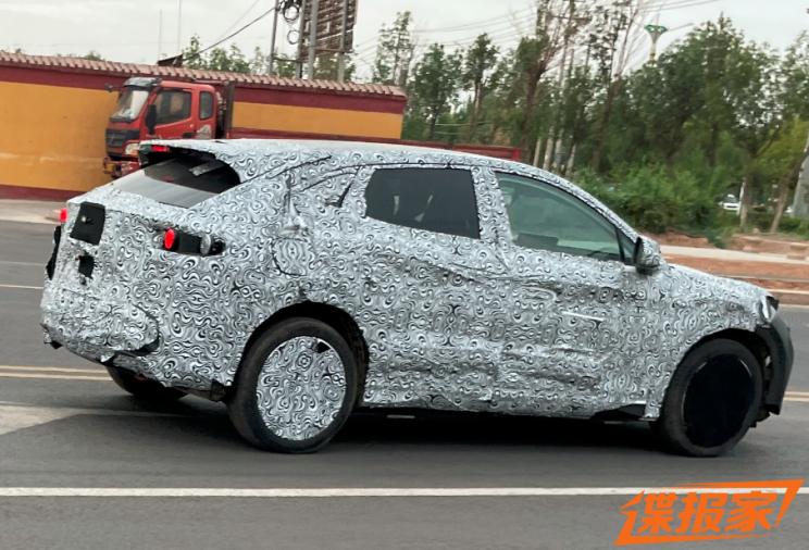 Внедорожник BYD Sea Lion, китайский конкурент Tesla Model Y, замечен [Spy shots]