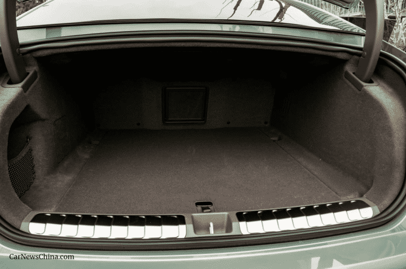 Первый обзор и тест-драйв флагмана Nio ET7.  Лучший электромобиль на сегодняшний день?