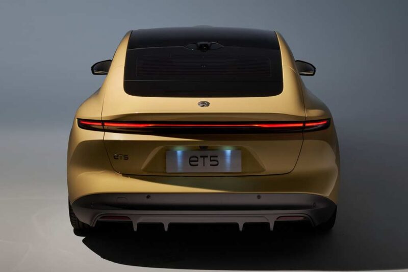 Электрический внедорожник NIO ES7 снова шпионили без камуфляжа в Китае