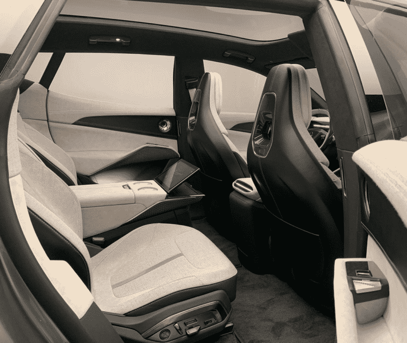 Представлен внедорожник Lotus Eletre с лидарами внутри колес.  Будет построен в Ухане