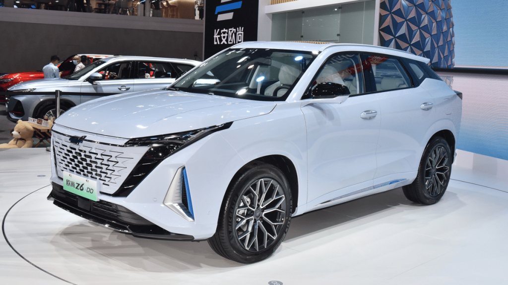 Changan Oshan Z6 D-SUV запущен в Китае за 15 000 долларов США
