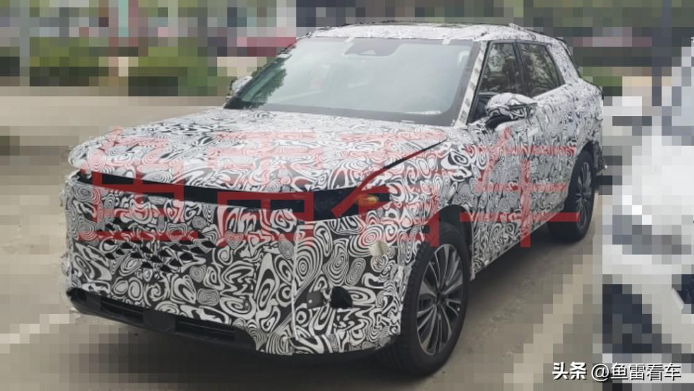 Загадочный кроссовер Chery