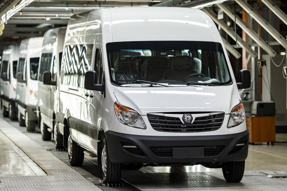 На фото: автомобили Соллерс Атлант