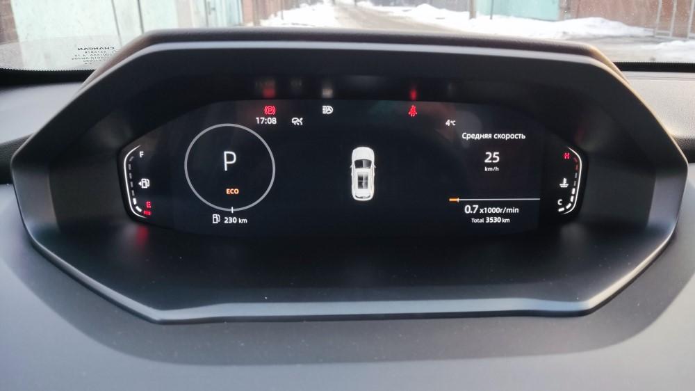Тест-драйв Changan CS55 Plus, внутренняя приборная панель