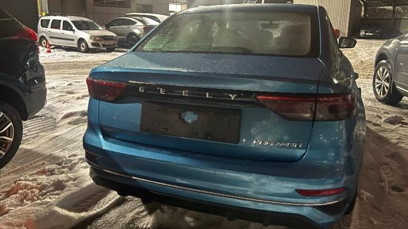 седан Geely Emgrand 7 Новый в Беларуси сзади