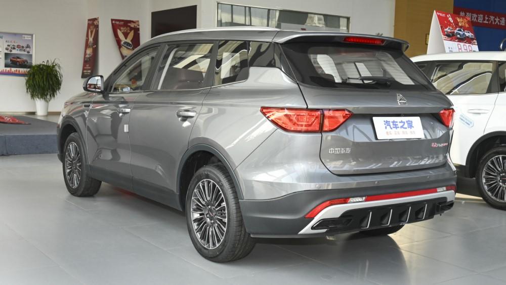 кроссовер VGV U70 Pro задняя сторона