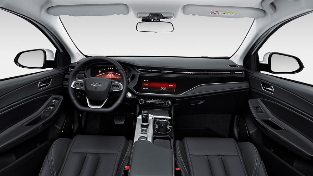 седан Omoda S5 салон