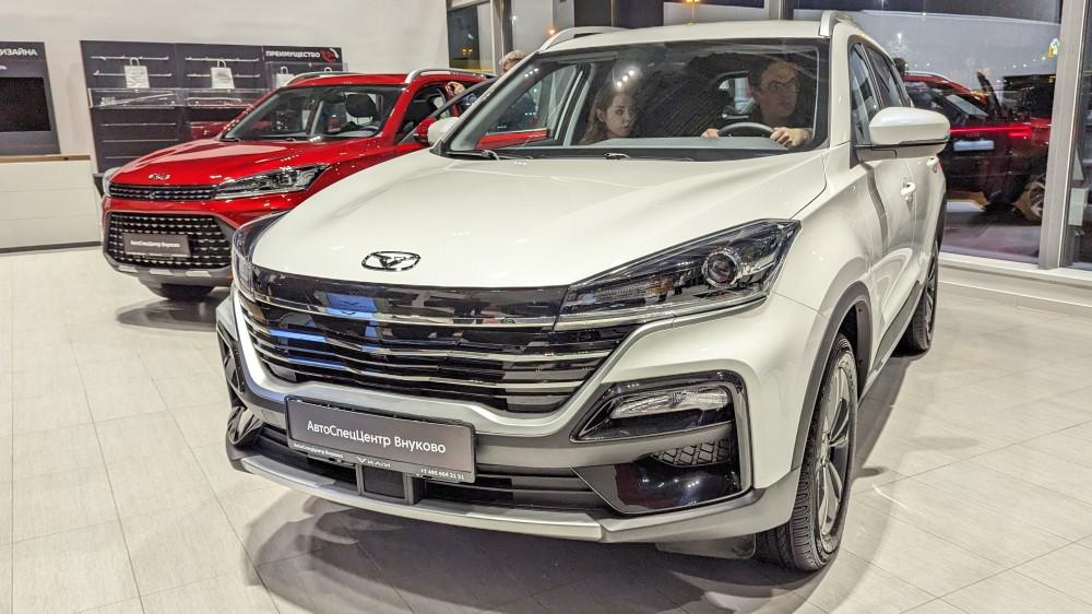 кроссовер Kaiyi X3 Pro и X3 в России в чем разница