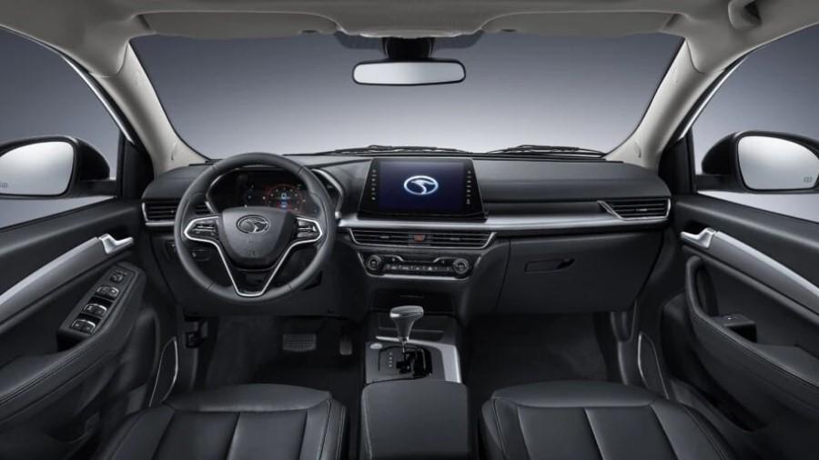 Интерьер салона Soueast DX5