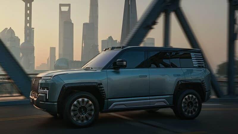 Объявлена ​​цена BYD Yangwang U8.  От 160 000 долларов США