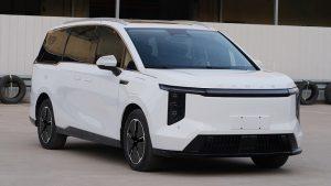 В Китае представлен минивэн Maxus MIFA 7 со сменной батареей CATL