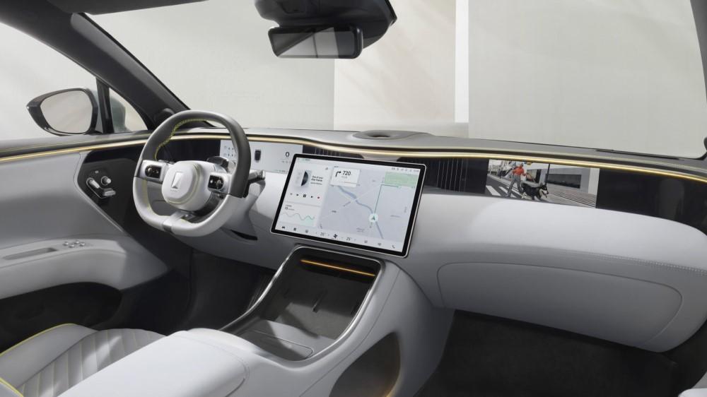 Аватр 11 салон первый ряд