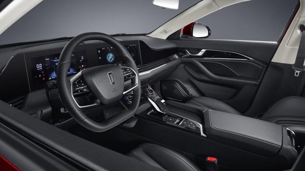 Интерьер салона FAW Bestune B70