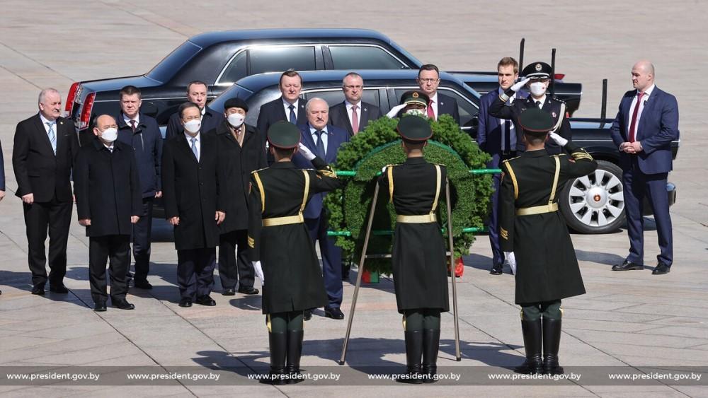 Хунци в Беларуси Лукашенко Китай