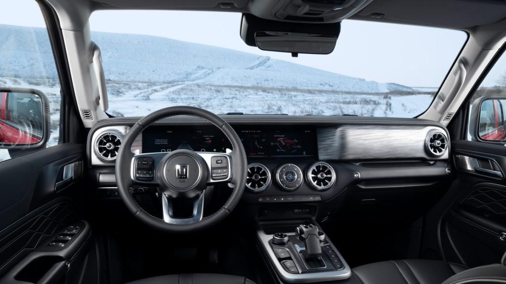 Интерьер салона танка 300