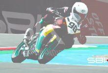 Китайский гонщик Чжоу под номером 98 успешно завершил гонку на TT Assen.