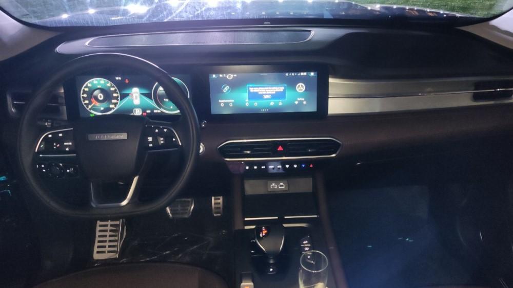 Интерьер салона Jetour X70 Plus