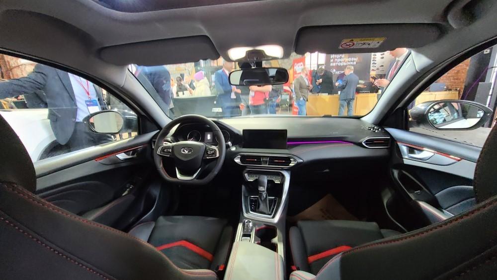 седан Kaiyi E5 салон 