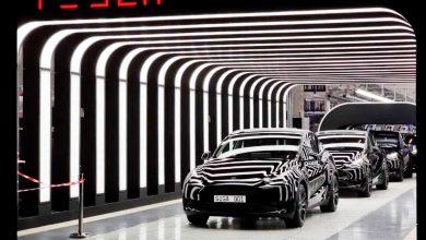 Tesla начала производство Model Y с аккумулятором BYD на немецкой фабрике Gigafactory. Tesla начала производство Model Y с аккумулятором BYD на немецкой фабрике Gigafactory.