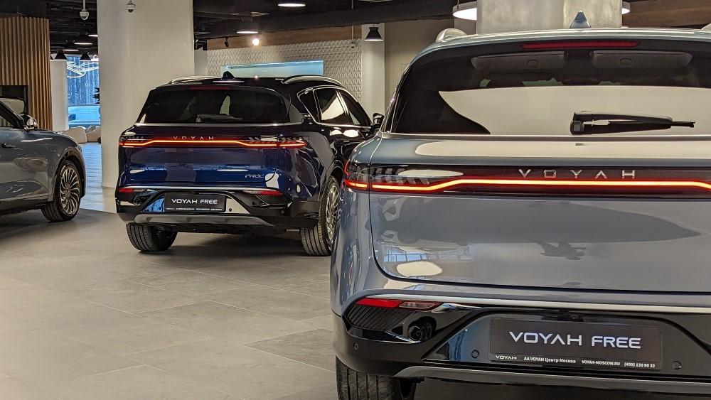 Салон кроссоверов Voyah Free