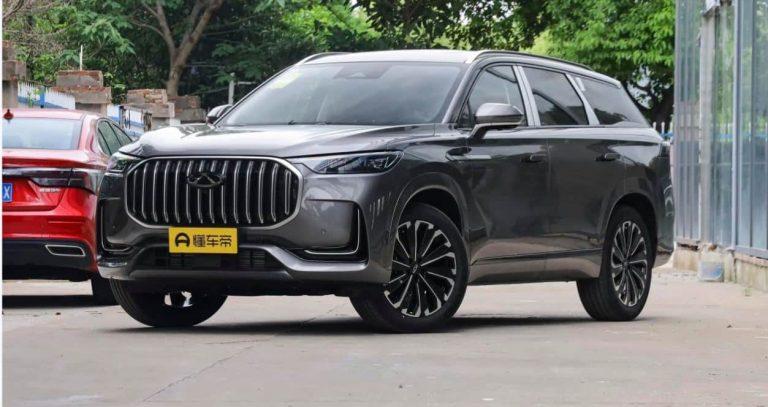 Внедорожник Chery Tiggo 9 представлен в Китае по цене от 21 500 долларов США.