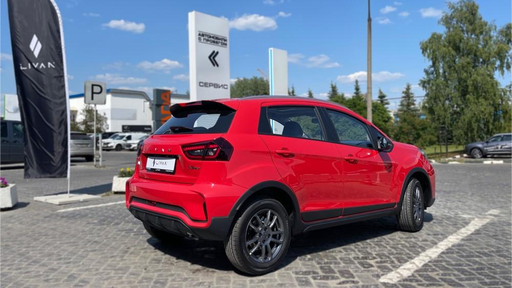 Livan X3 Pro, вид сбоку сзади