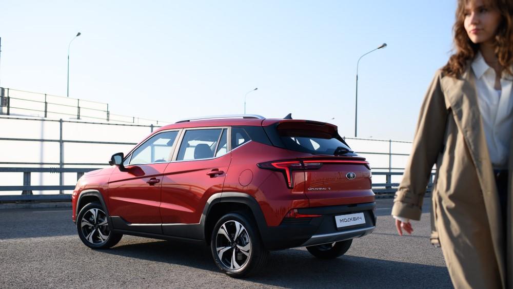 Москвич поднял цены: сколько сейчас стоят кроссоверы