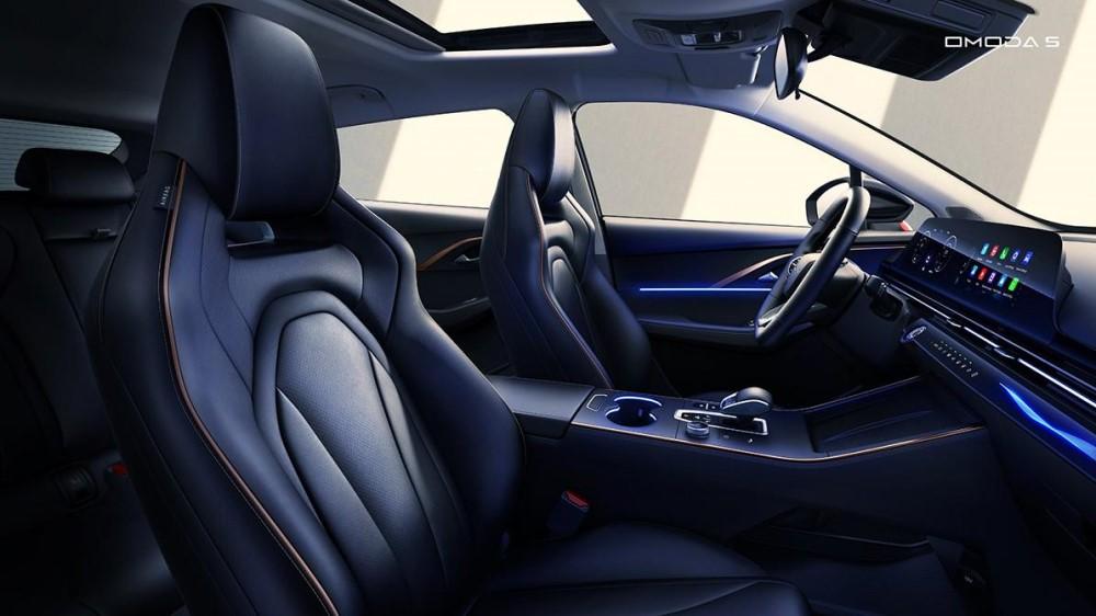 Интерьер салона Омоды С5