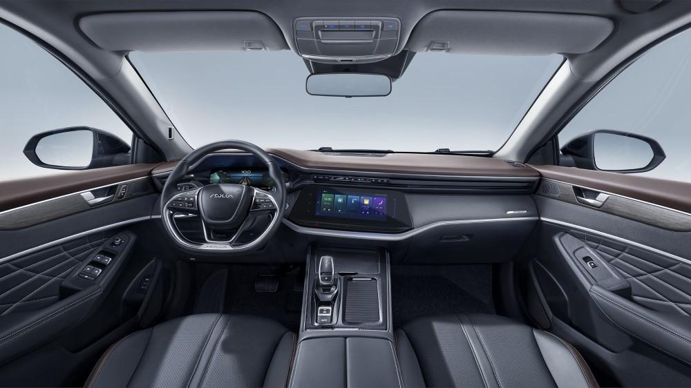 Интерьер салона Dongfeng Aeolus Shine Max