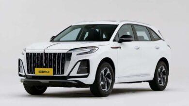 Предварительная продажа самого дешевого роскошного компактного внедорожника Hongqi HS3 стартовала в Китае Предварительная продажа самого дешевого роскошного компактного внедорожника Hongqi HS3 стартовала в Китае