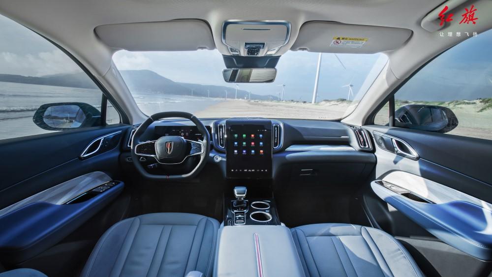 Кроссовер Hongqi HS3 салон интерьер