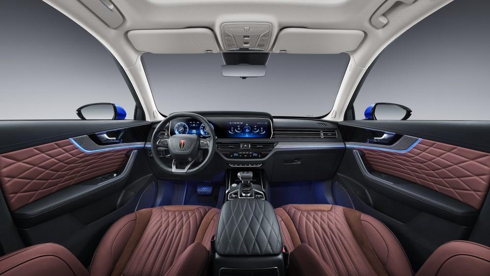 Салон салона кроссовера Hongqi HS5 комплектации цены