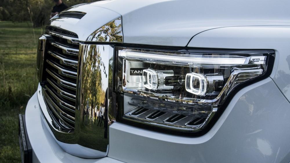 Tank 500 в Казахстане спереди сбоку фары