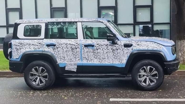 BAIC BJ40 нового поколения, вид сбоку