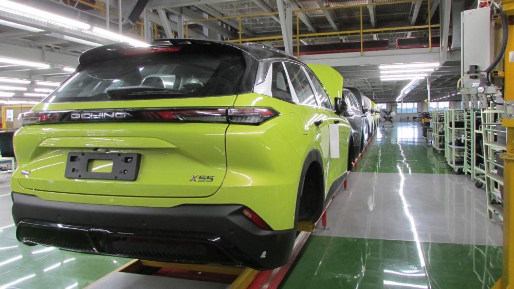 BAIC X55 Боковой задний конвейер Завод Автотор