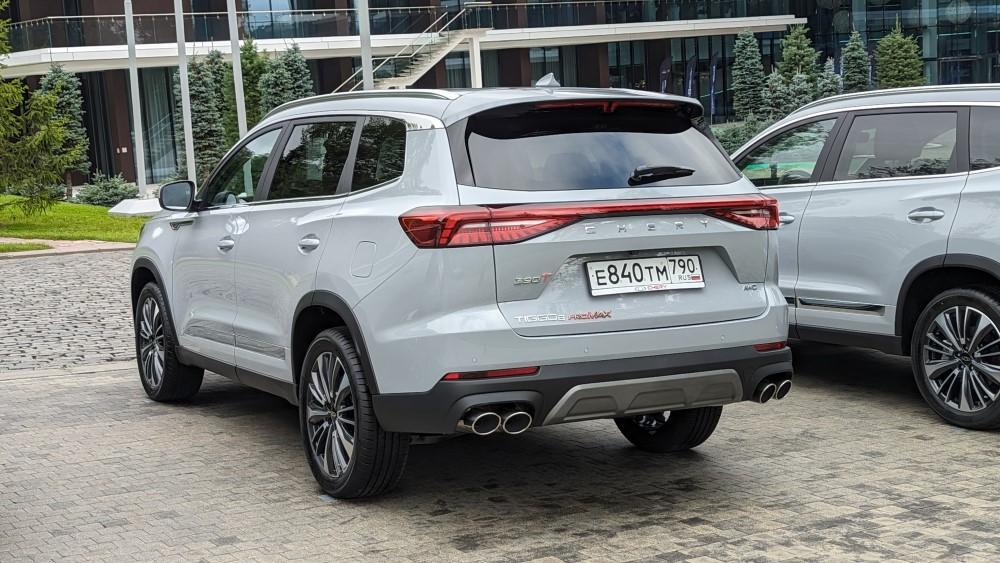 новый Chery Tiggo 8 Pro Max в России вид сзади