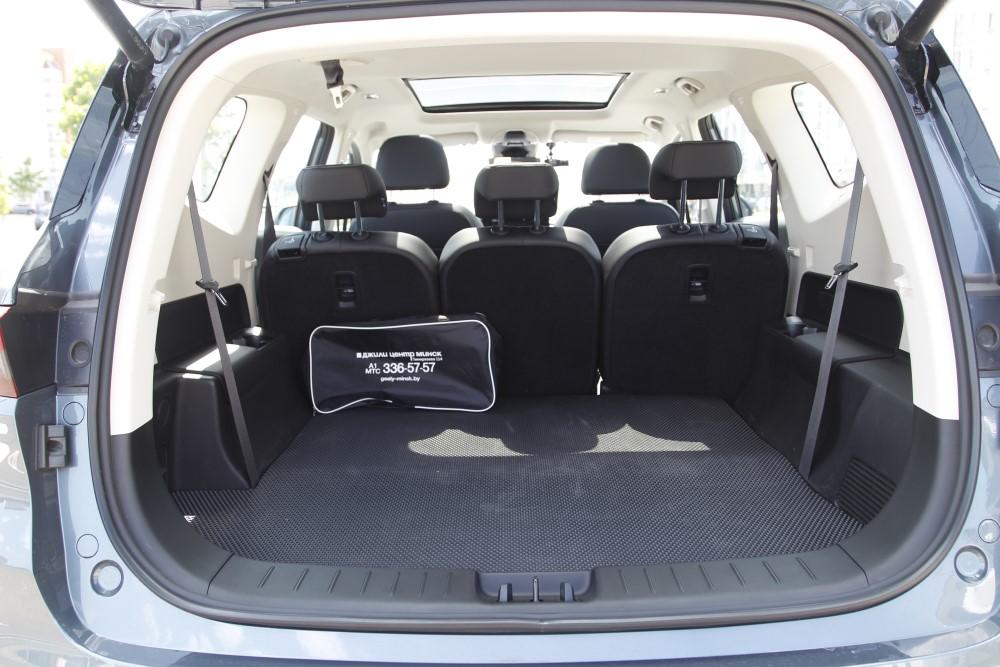Кроссовер Geely Okavango салон салон багажник