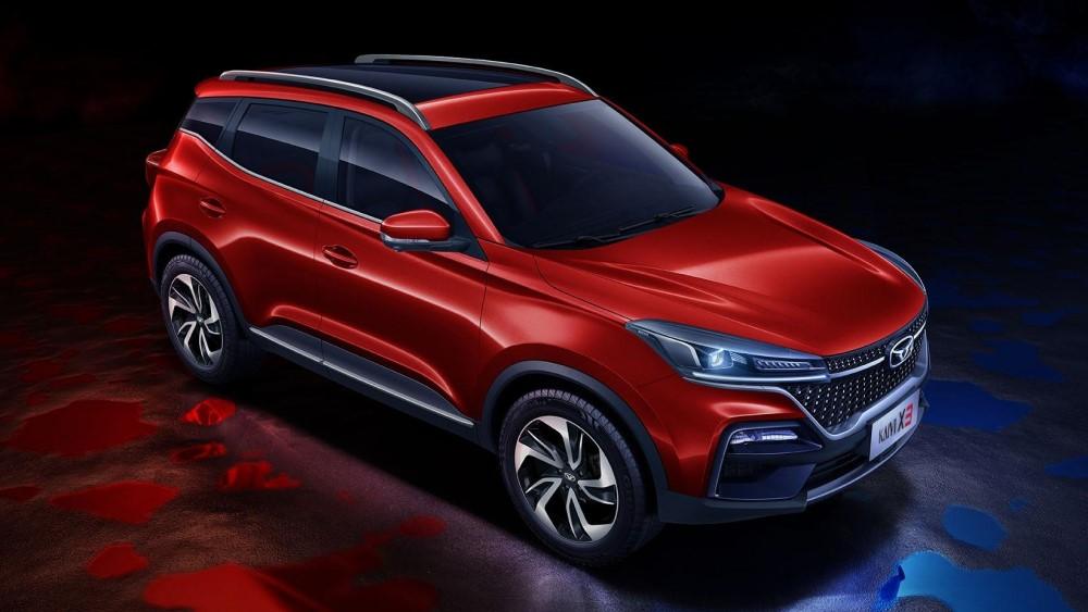 Пакет Kaiyi X3 Luxury, боковая передняя часть