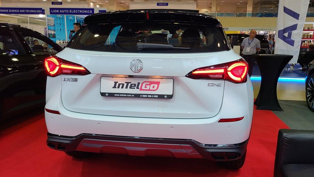 Дизайн кроссовера MG One сзади