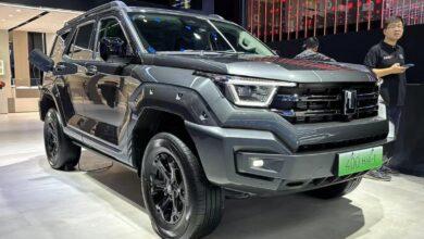 Компания Great Wall Motor's Tank 400 Hi4-T начала предварительные продажи. Цена начинается от 39 100 долларов США. Компания Great Wall Motor's Tank 400 Hi4-T начала предварительные продажи. Цена начинается от 39 100 долларов США.