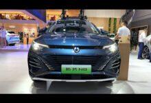 BYD DENZA N8 DM-p PHEV 2024 года — автосалон в Чэнду, 2023 год