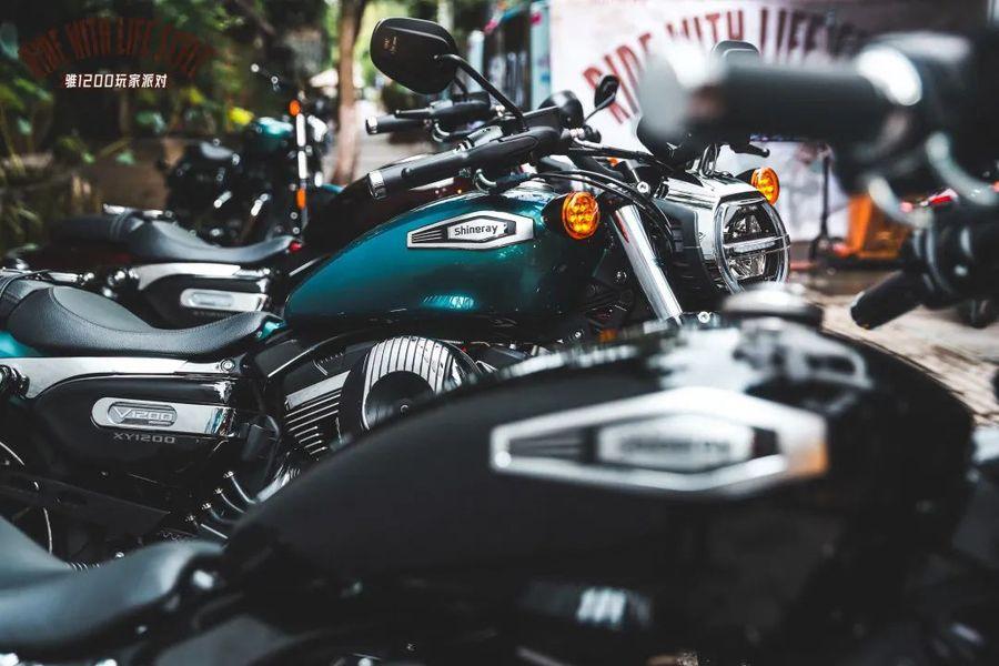 SHINERAY Stormbreaker 1200 официально поступит в продажу в Китае по цене от 46 800 юаней. SHINERAY Stormbreaker 1200 официально представлен в Китае по цене от 46 800 юаней. SHINERAY Stormbreaker 1200 официально представлен в Китае — новости китайских мотоциклов