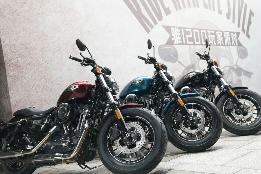 SHINERAY Stormbreaker 1200 официально поступит в продажу в Китае по цене от 46 800 юаней. SHINERAY Stormbreaker 1200 официально представлен в Китае по цене от 46 800 юаней. SHINERAY Stormbreaker 1200 официально представлен в Китае — новости китайских мотоциклов