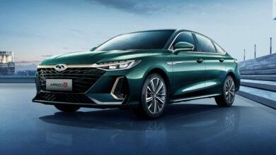 В России появятся экономичные гибридные версии кроссовера и седана Chery.