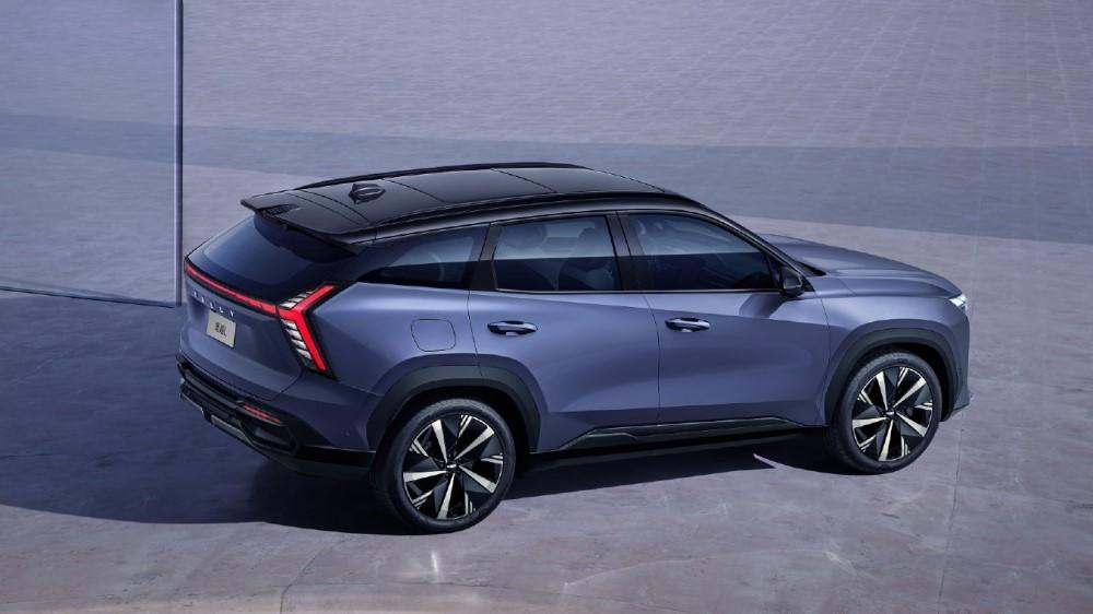 Джили Атлас Л