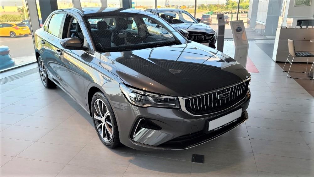 Geely Emgrand в России купить переднюю часть